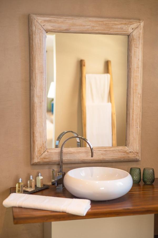 Karibuni Boutique Hotel (Adults Only) Cul de Sac Екстериор снимка