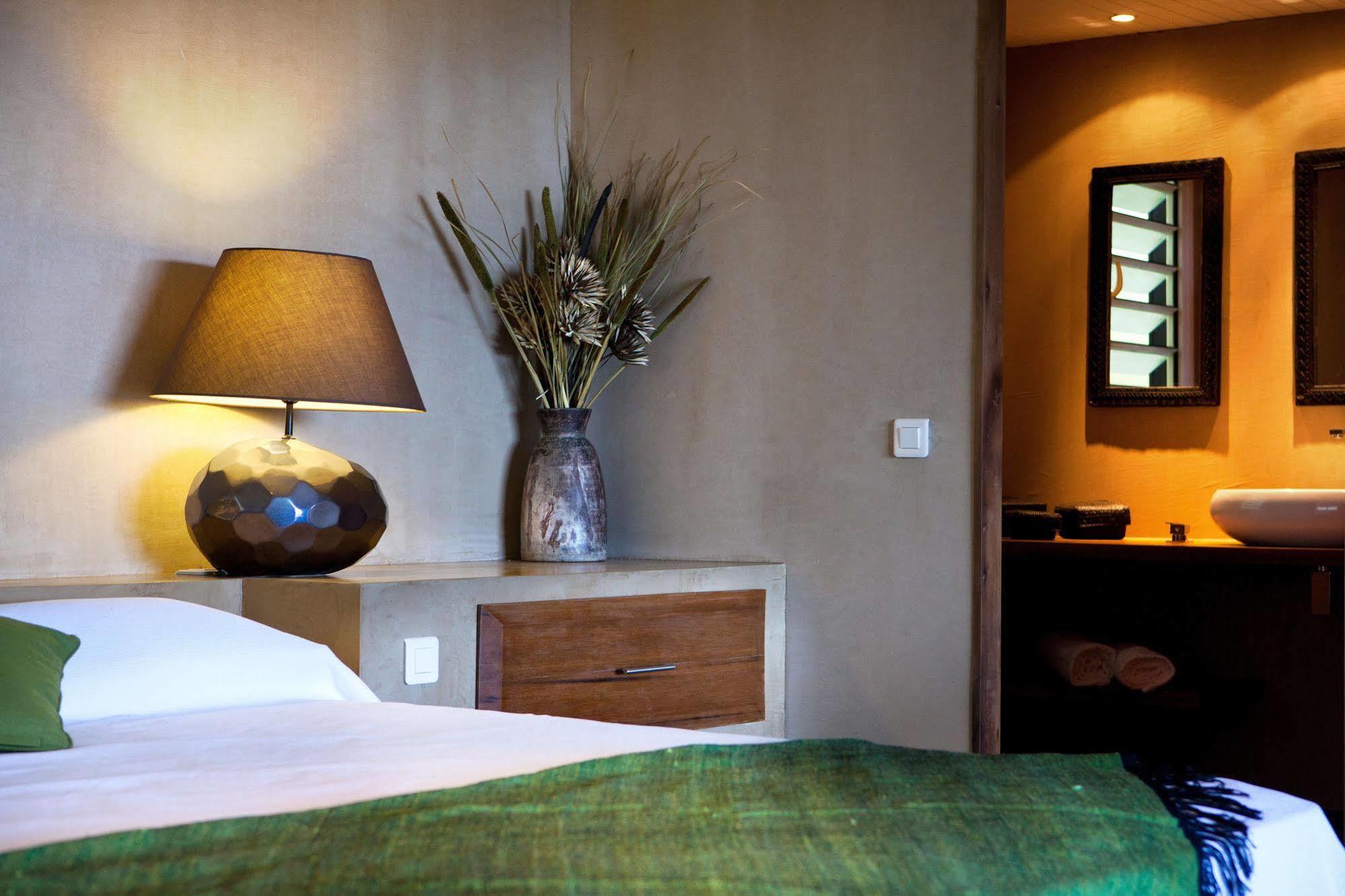 Karibuni Boutique Hotel (Adults Only) Cul de Sac Екстериор снимка